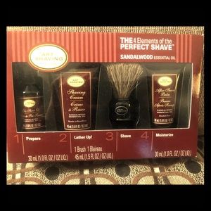 Art of Shaving Sandalwood Kit